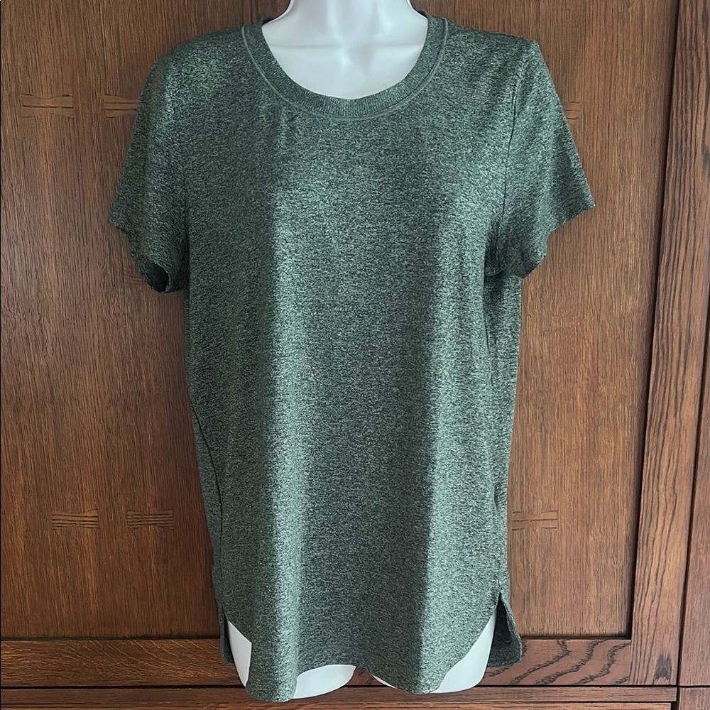Athleta “Uptempo Tee”. Heather Green Womens Med Crewneck T-Shirt/ Tee. EUC.